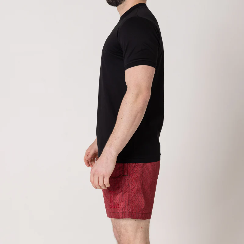 Black 'L' T-Shirt - Image 9