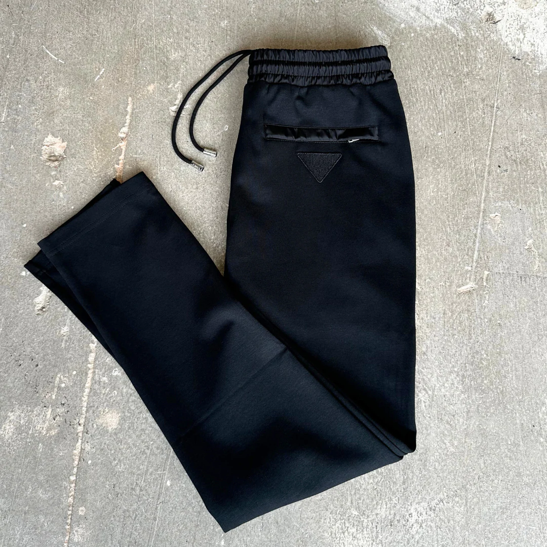 Black Tracksuit & T-shirt Set - Image 4