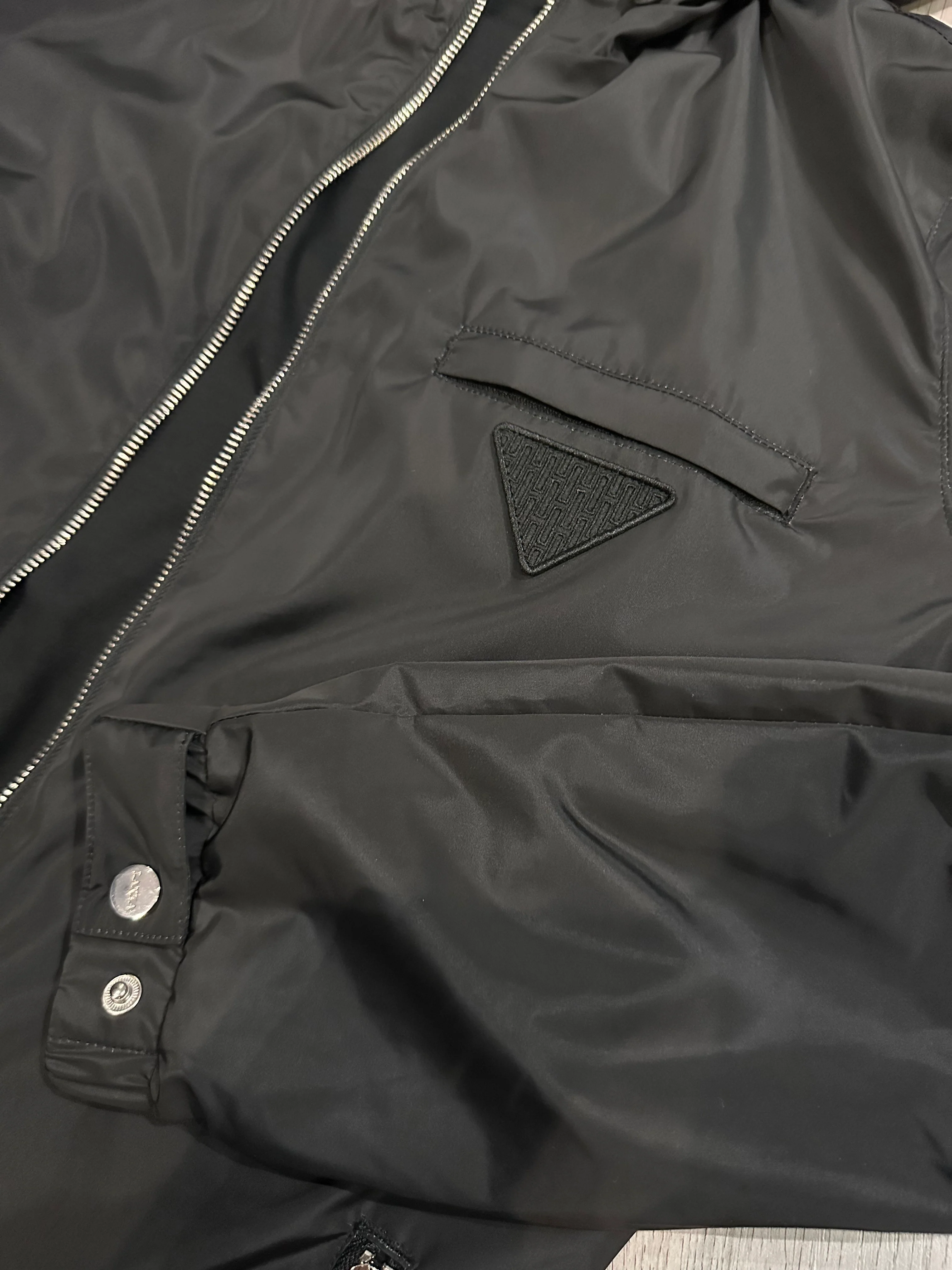 Black Wind Breaker - Image 10