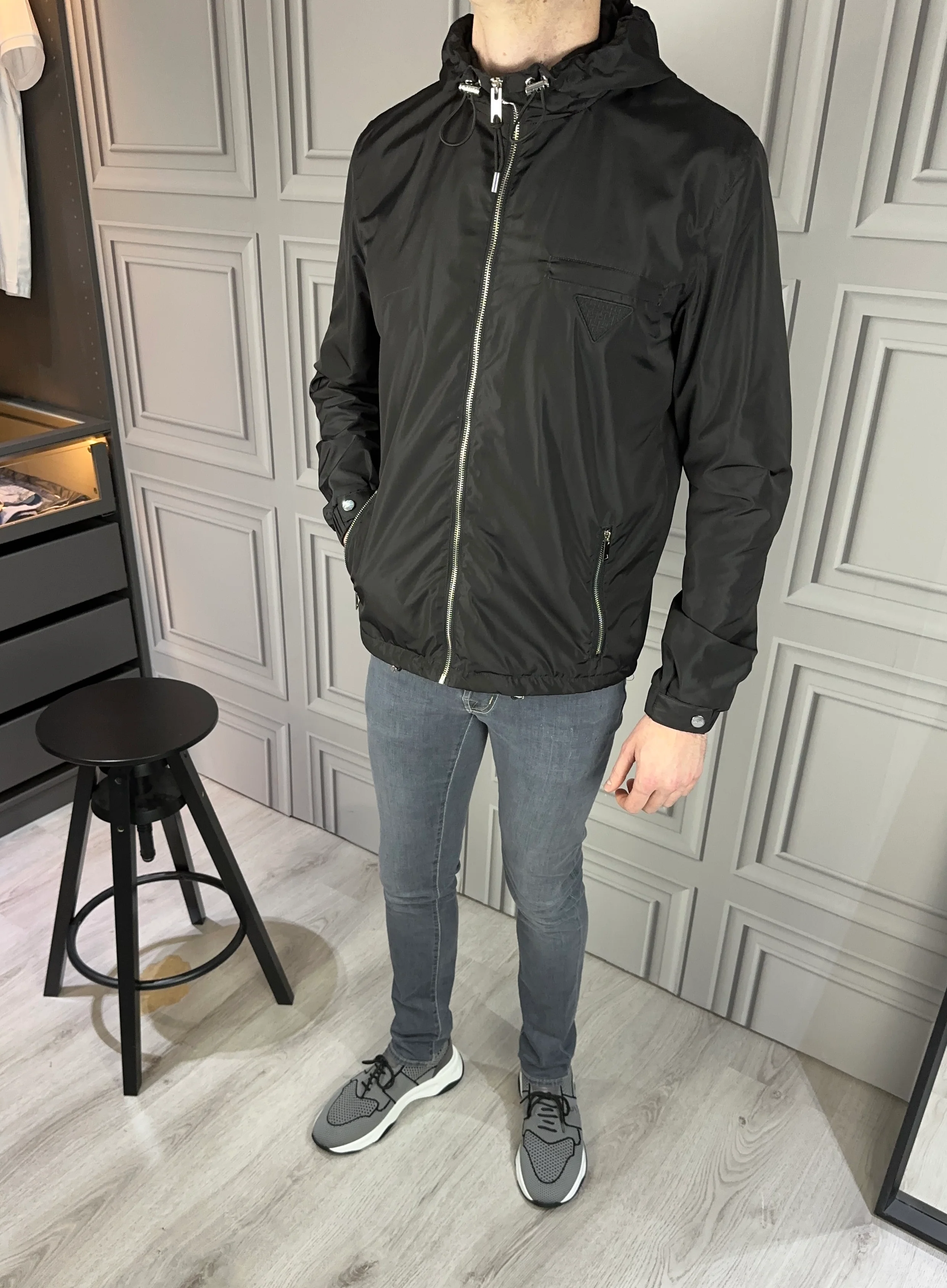 Black Wind Breaker - Image 16