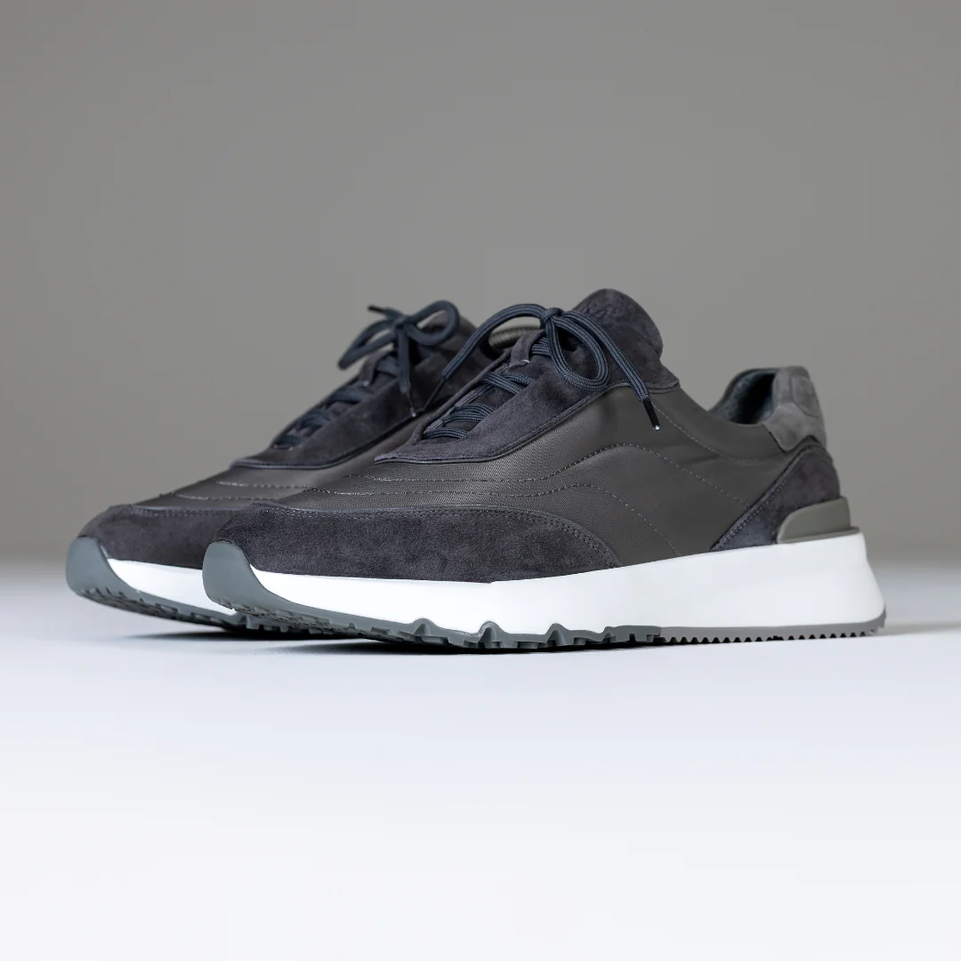 Grey Runners - Image 3