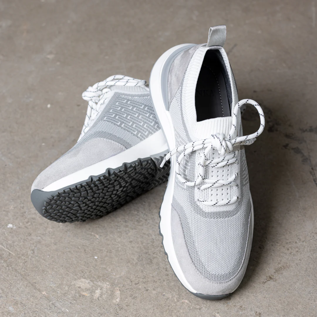 White & Grey Sky Knit Trainer - Image 4